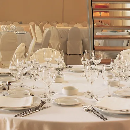 Hotel Nh Palacio Del Duero 4*