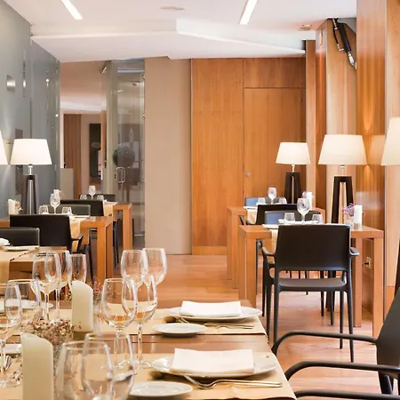 Hotel Nh Palacio Del Duero 4*