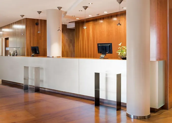 Hotel Nh Palacio Del Duero 4*